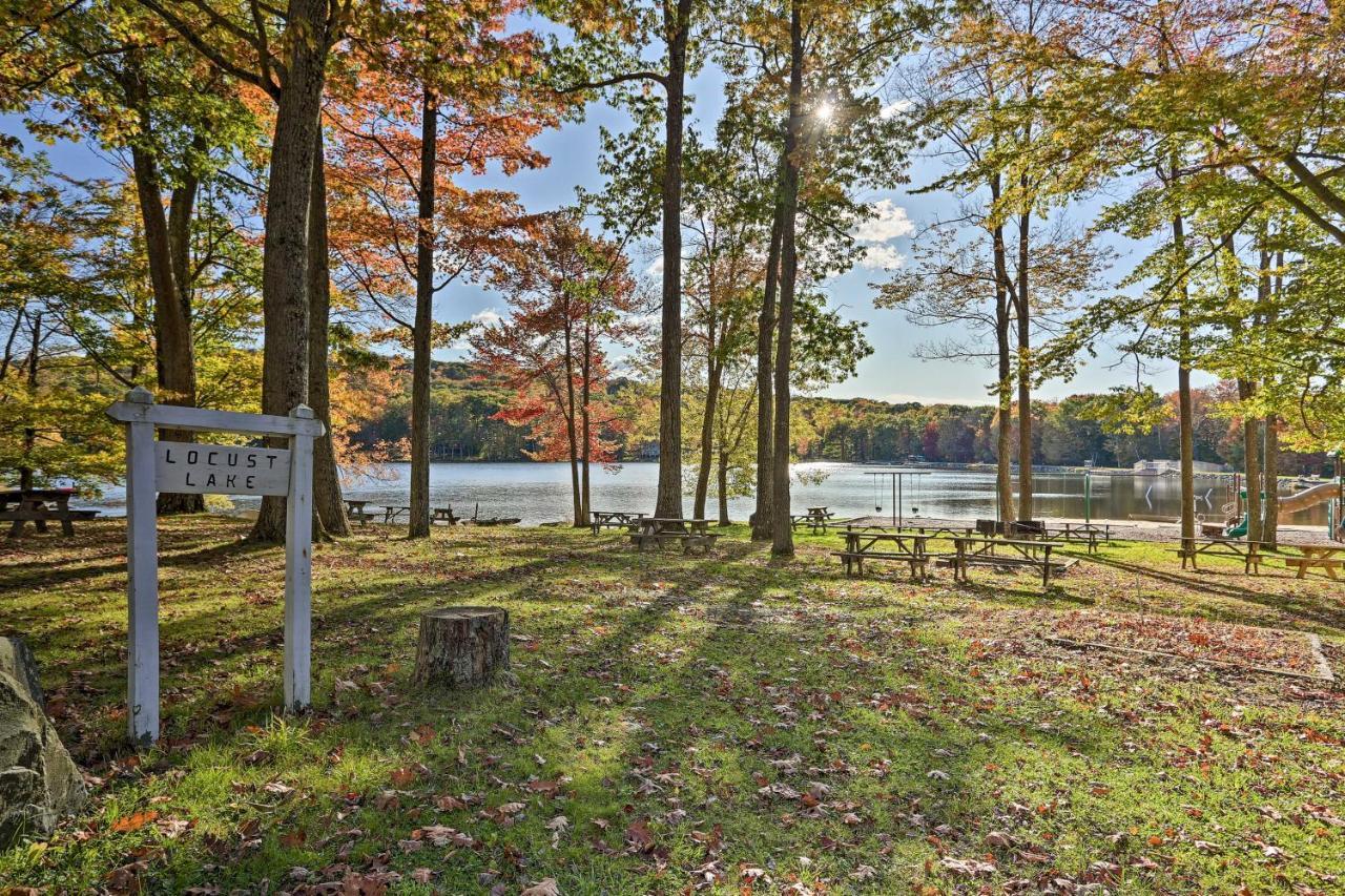 Bear Den Rustic Pocono Lake Home With Game Room! Екстериор снимка