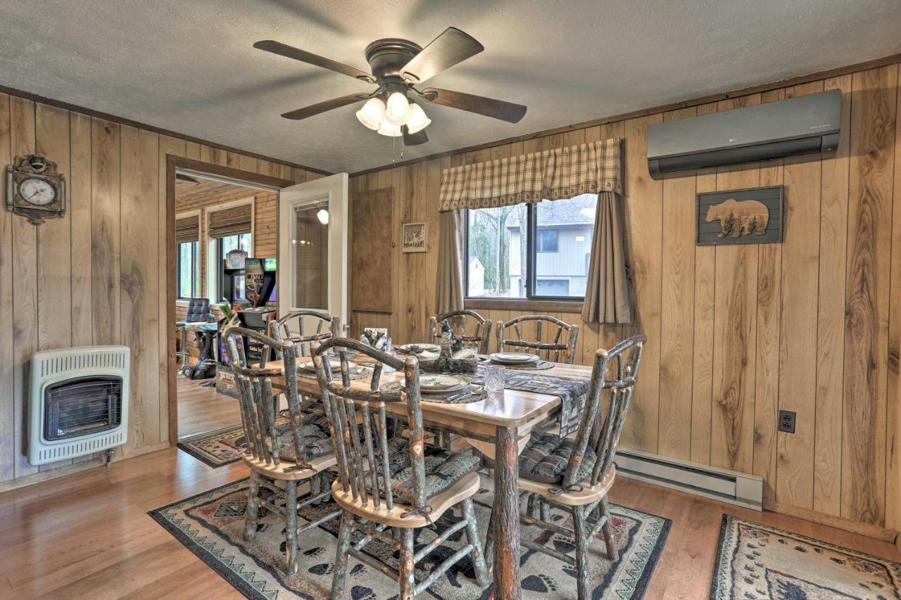 Bear Den Rustic Pocono Lake Home With Game Room! Екстериор снимка