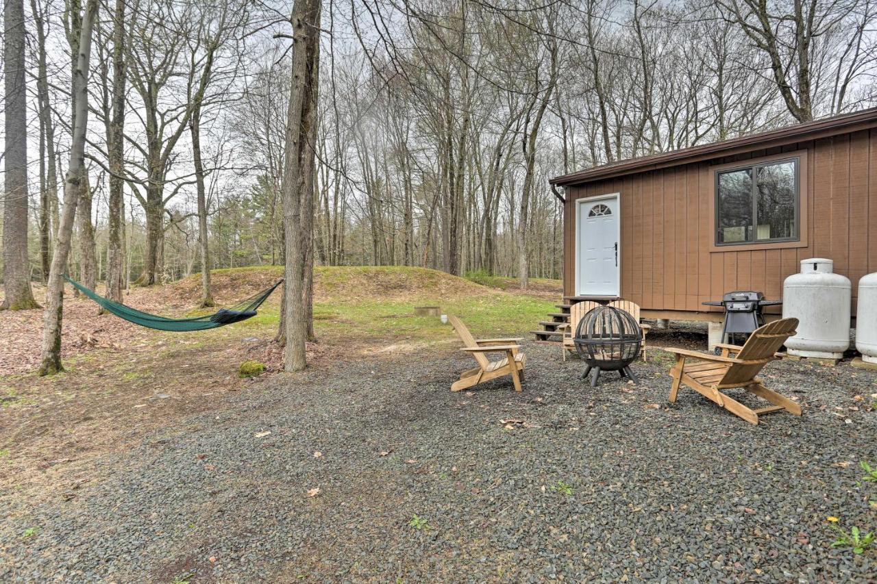 Bear Den Rustic Pocono Lake Home With Game Room! Екстериор снимка