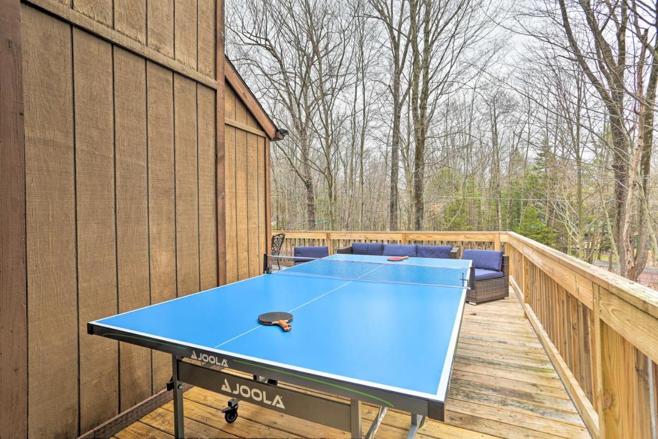 Bear Den Rustic Pocono Lake Home With Game Room! Екстериор снимка
