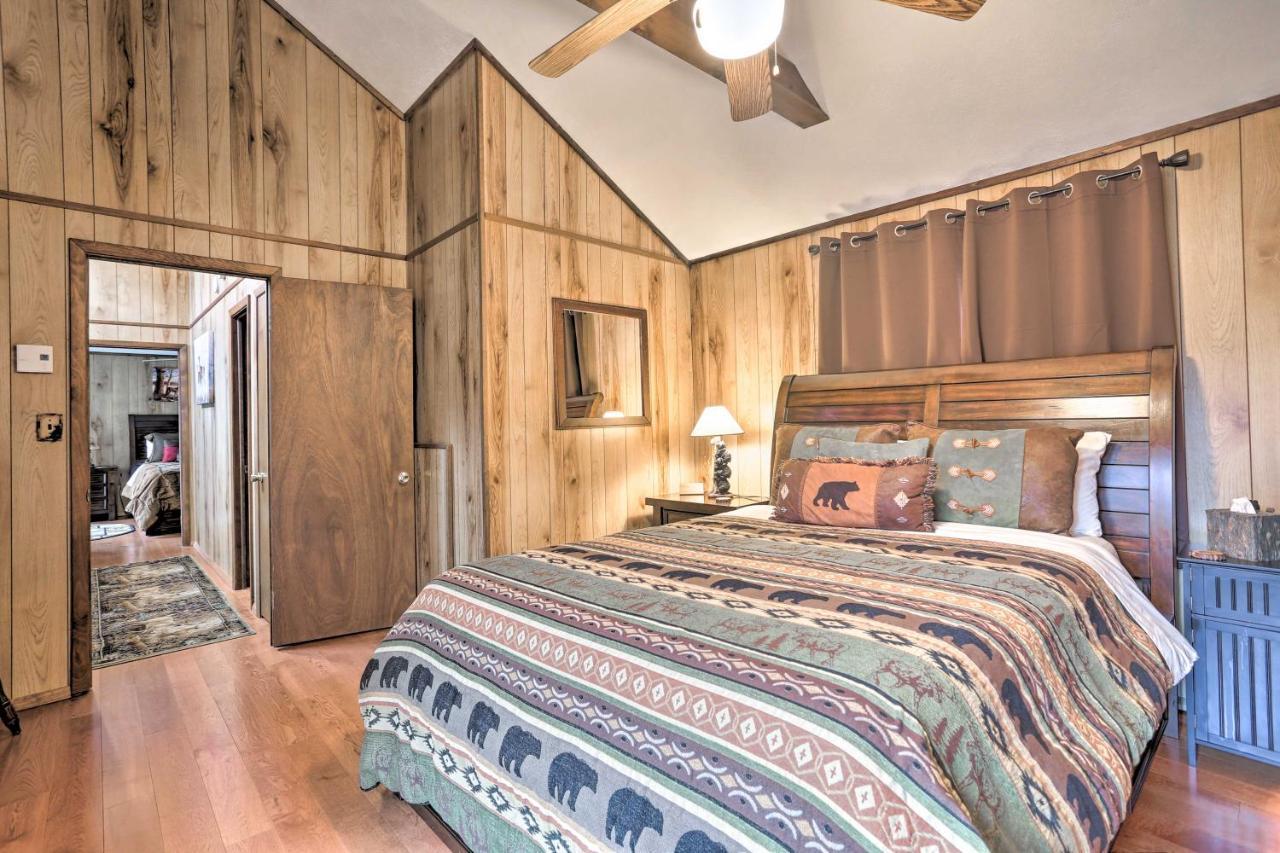 Bear Den Rustic Pocono Lake Home With Game Room! Екстериор снимка